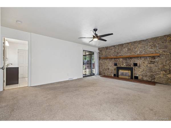 372 Lima, Aurora, CO 80010