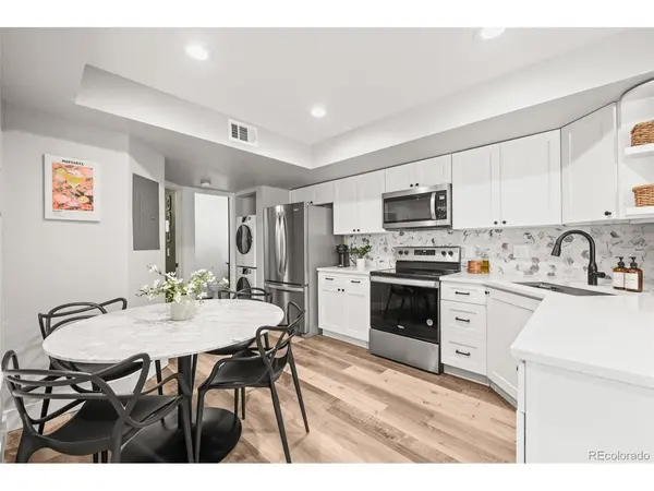 932 S Dearborn #11, Aurora, CO 80012