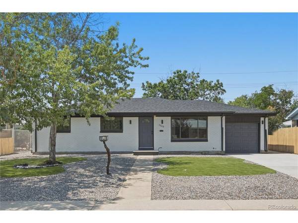 3049 Ursula, Aurora, CO 80011