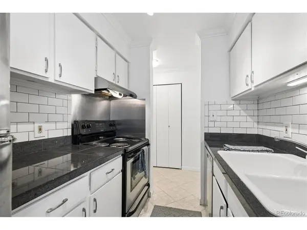 7665 E quincy #7665-204, Denver, CO 80237