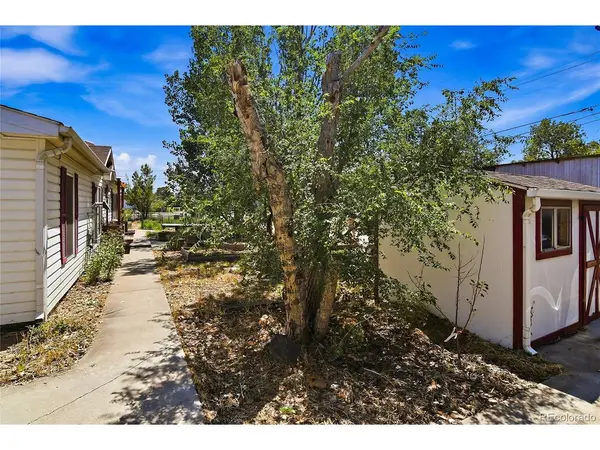 7525 E 82nd, Commerce City, CO 80022
