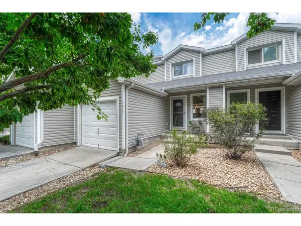 7832 S Kittredge, Englewood, CO 80112