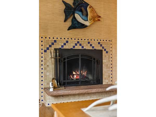 686 Elkhart, Aurora, CO 80011