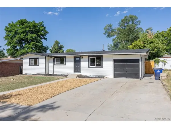 7819 Applewood, Denver, CO 80221