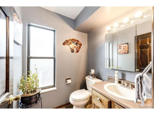 2303 S Eldridge, Lakewood, CO 80228