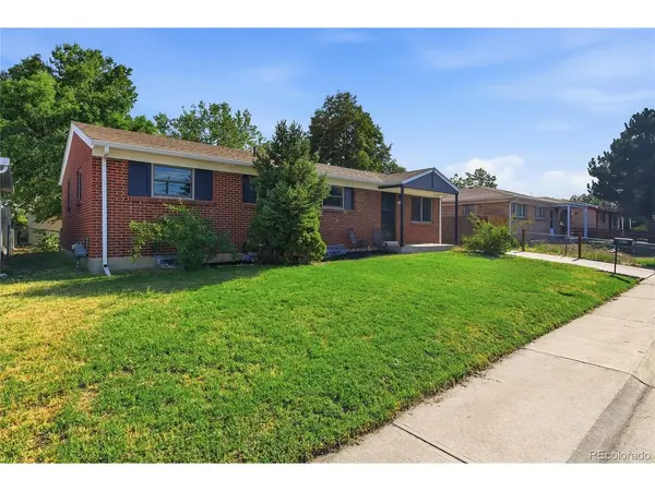 13082 Randolph, Denver, CO 80239