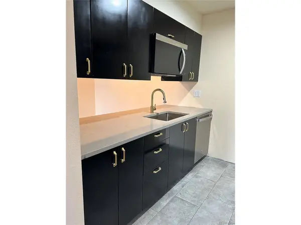579 Wright #579-207, Lakewood, CO 80228