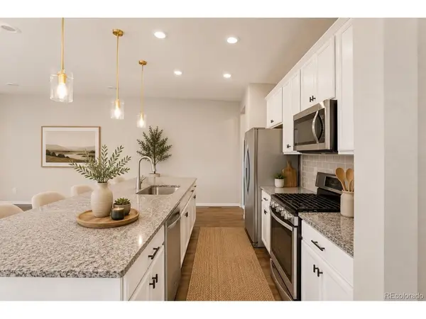 10869 E 25th, Aurora, CO 80010