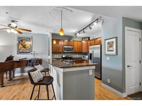 9079 E Panorama #102, Englewood, CO 80112