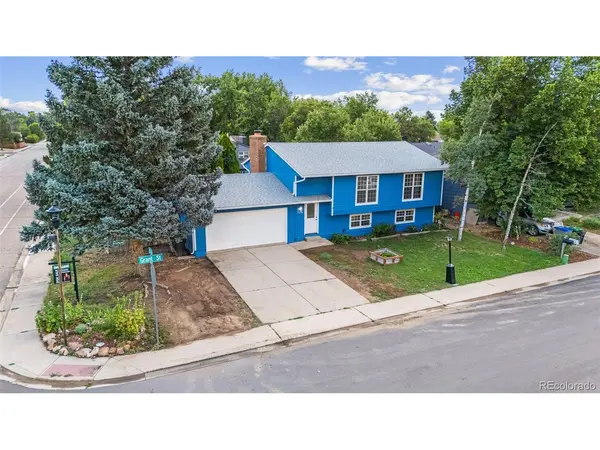 2244 Grant, Longmont, CO 80501