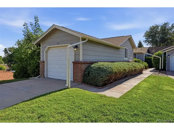 541 W Crestline #10B1, Littleton, CO 80120