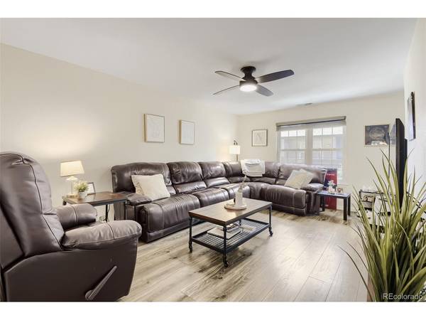7110 S Gaylord #O6, Centennial, CO 80122