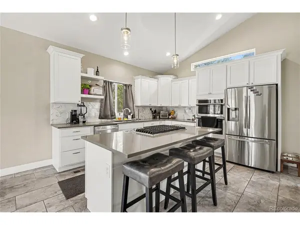 8672 W 49th, Arvada, CO 80002