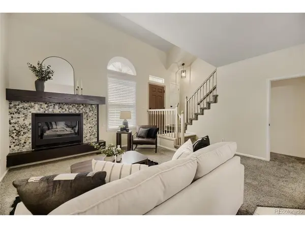 2902 W Long #B, Littleton, CO 80120