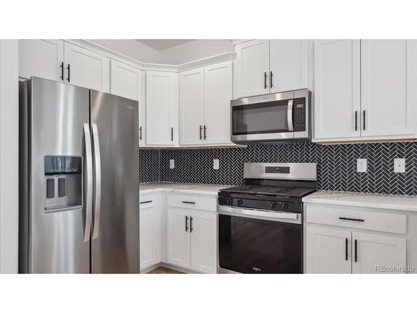 341 N Bersshine, Watkins, CO 80137
