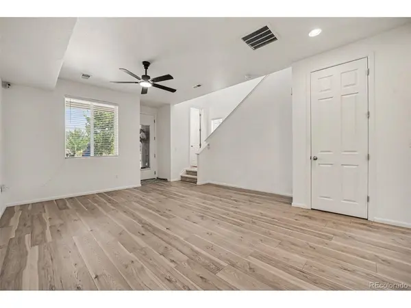 23527 E 5th, Aurora, CO 80018