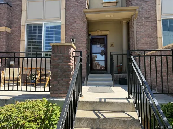 592 Brookhurst #26E, Highlands Ranch, CO 80129