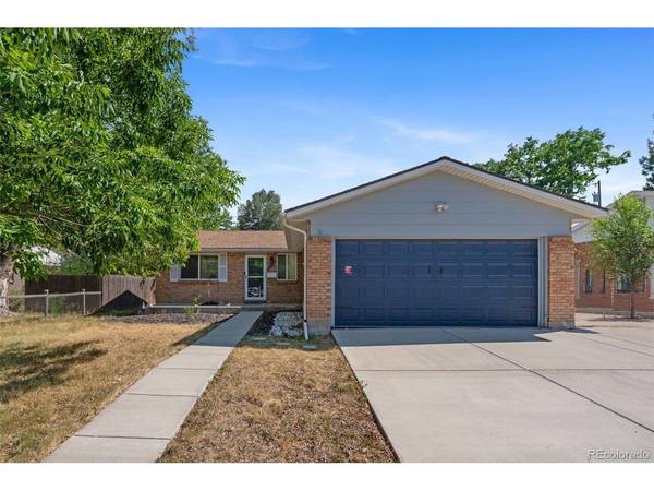 4234 W Radcliff, Denver, CO 80236