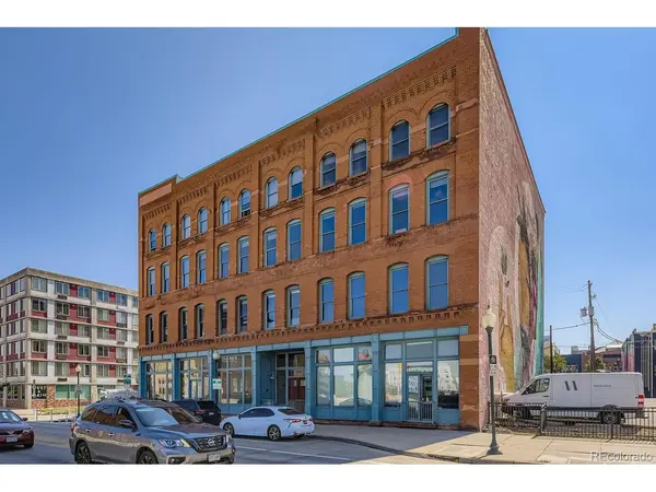 2560 Blake #205, Denver, CO 80205