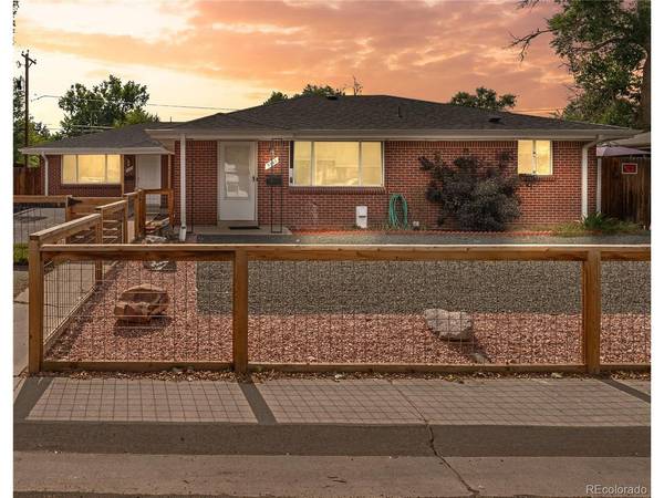 5543 Newland, Arvada, CO 80002