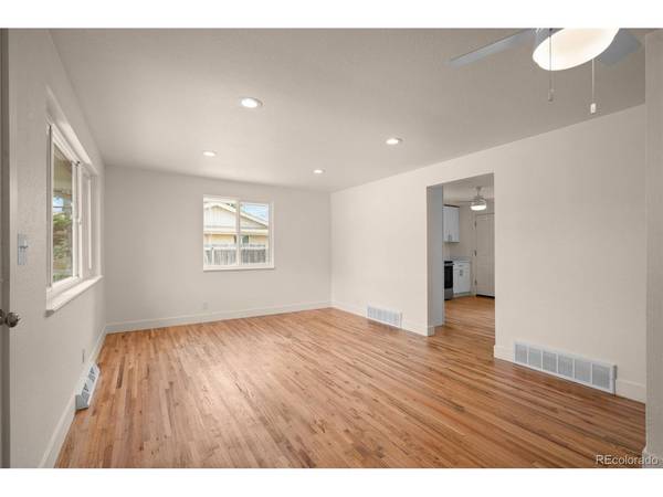 5543 Newland, Arvada, CO 80002