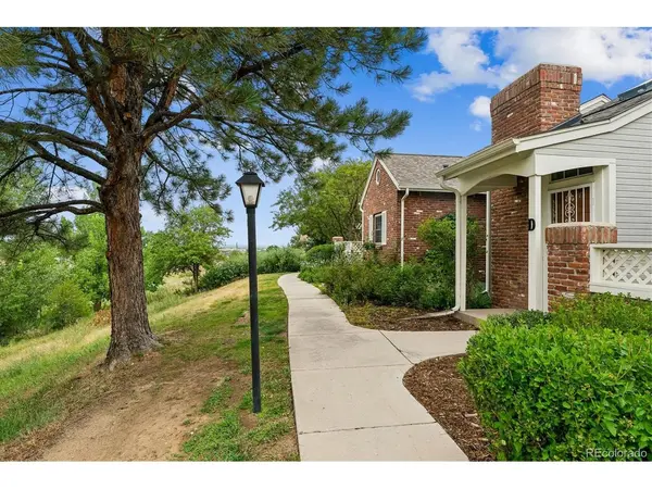 2910 W Long #D, Littleton, CO 80120