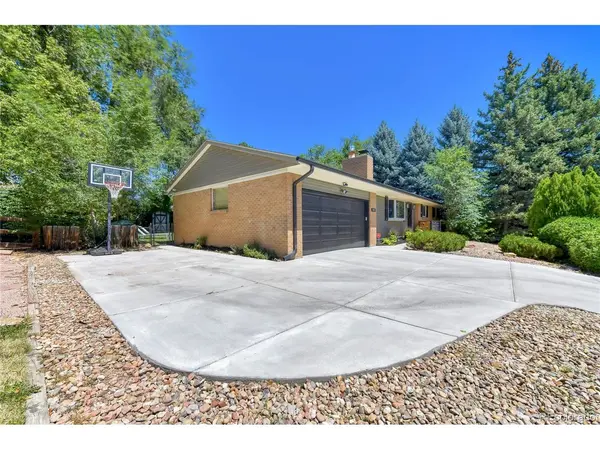 11835 Swadley, Lakewood, CO 80215