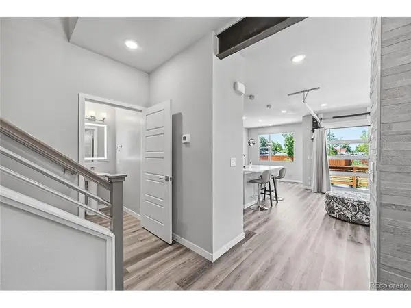 4045 S Teller, Denver, CO 80235