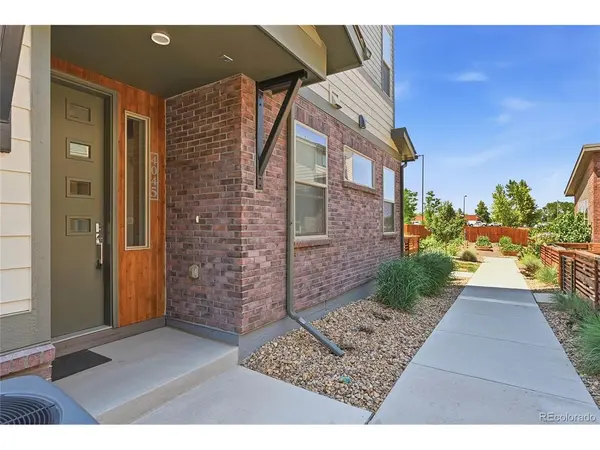 4045 S Teller, Denver, CO 80235
