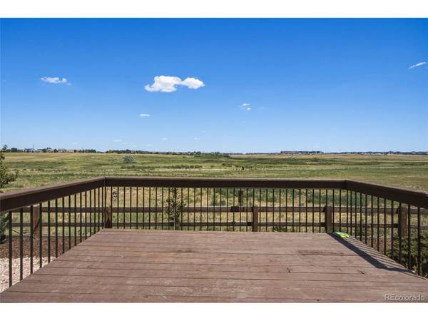 9828 Olathe, Commerce City, CO 80022