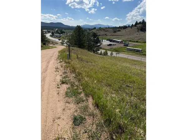 125 Hillside, Florissant, CO 80816