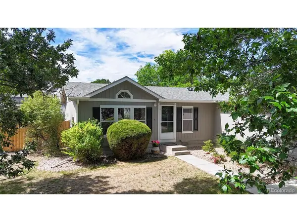 5741 S Quemoy, Centennial, CO 80015
