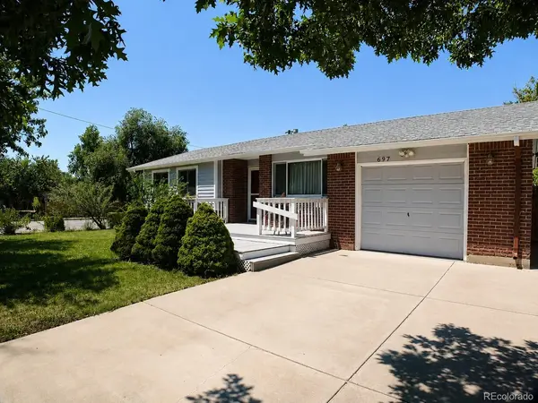 697 S Worchester, Aurora, CO 80012