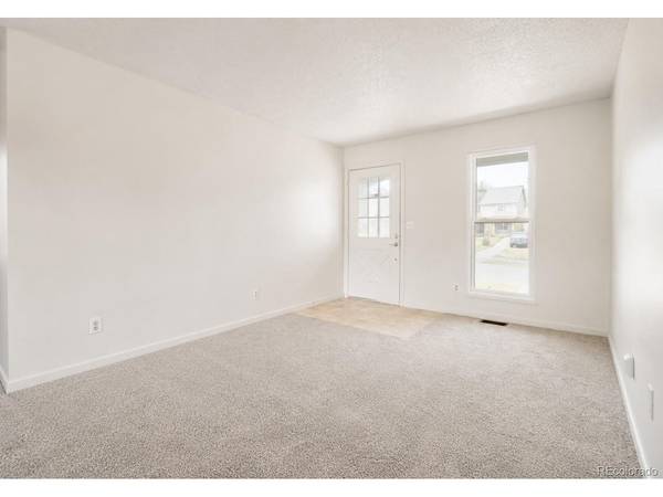 3120 S Halifax, Aurora, CO 80013