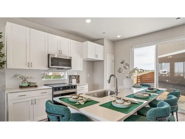 10003 Revere, Commerce City, CO 80022