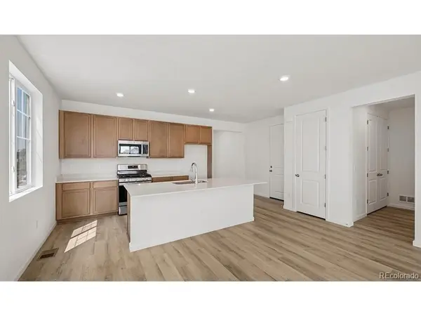 3922 N Haleyville, Aurora, CO 80019