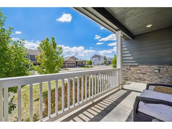 5823 Plains End, Castle Rock, CO 80104