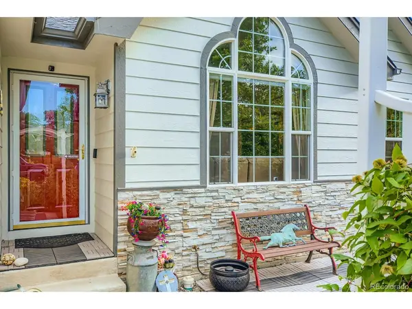 1121 Country Acres, Johnstown, CO 80534