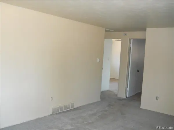 736 S Kearney, Denver, CO 80224