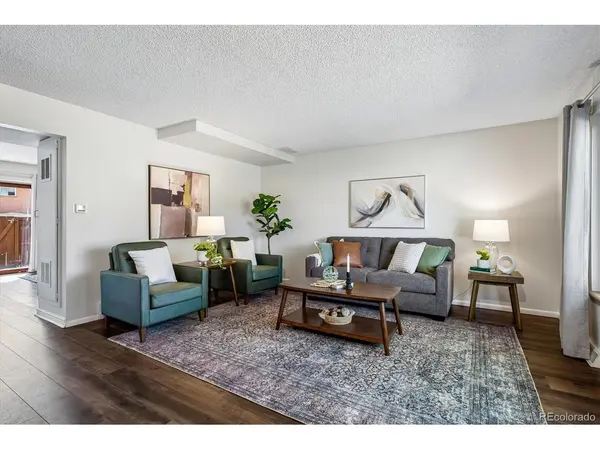 3952 S Yosemite, Denver, CO 80237