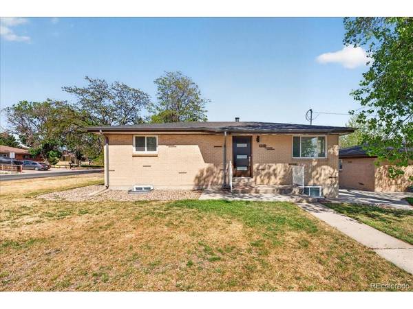 9030 Elm, Denver, CO 80260