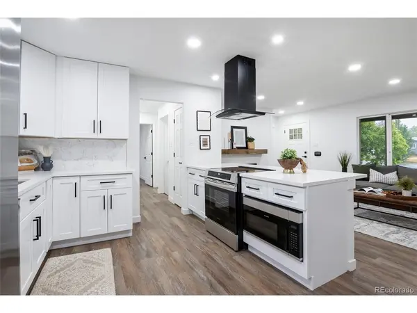 190 Hemlock, Broomfield, CO 80020