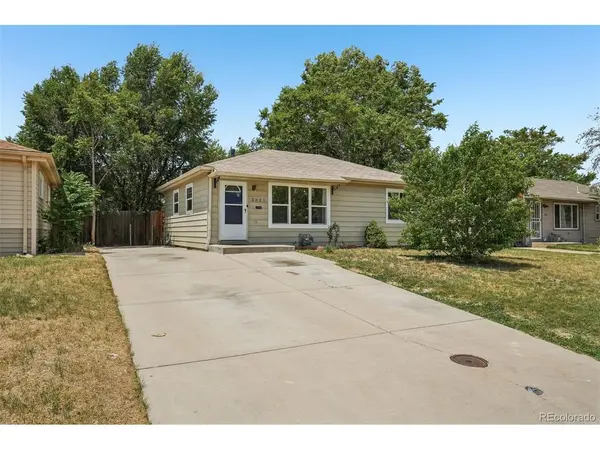 3621 Pontiac, Denver, CO 80207