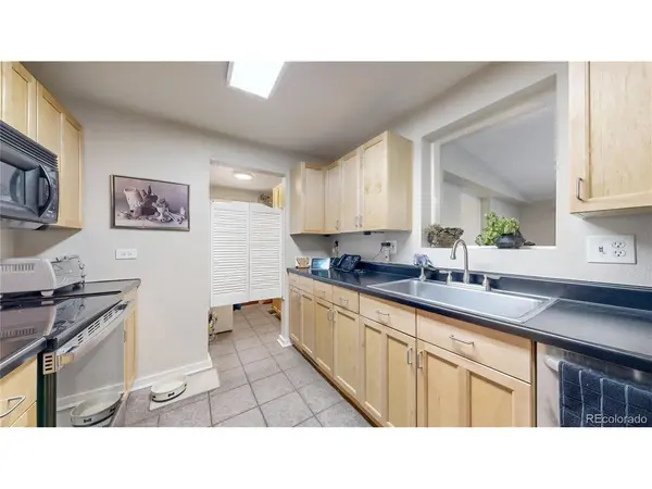 1080 Krameria, Denver, CO 80220