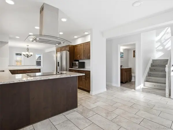 8074 W Brook, Littleton, CO 80128