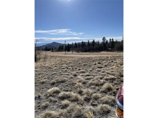 325 Shoshone, Como, CO 80456