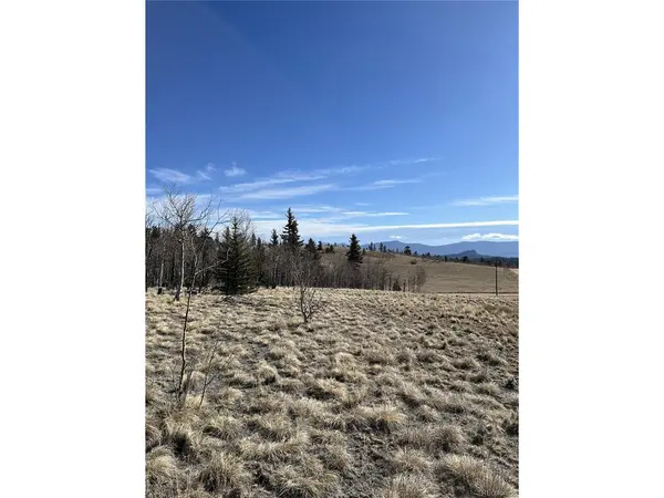 325 Shoshone, Como, CO 80456