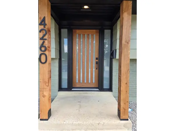 4260 Whitney, Boulder, CO 80305