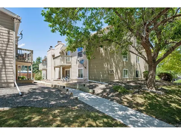 1087 Ingalls #10J, Denver, CO 80214