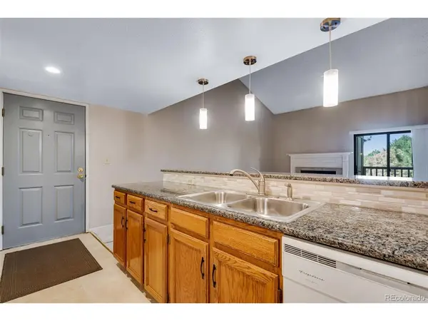 9690 Brentwood #303, Broomfield, CO 80021